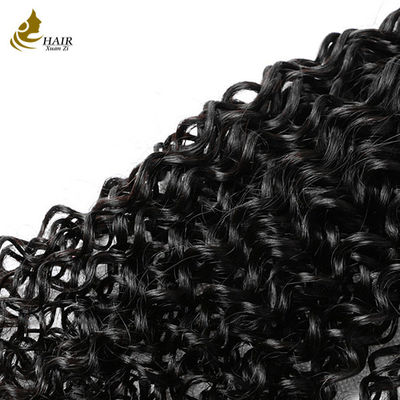 El cabello humano sin procesar se teje con el cabello brasileño para obtener extensiones naturales