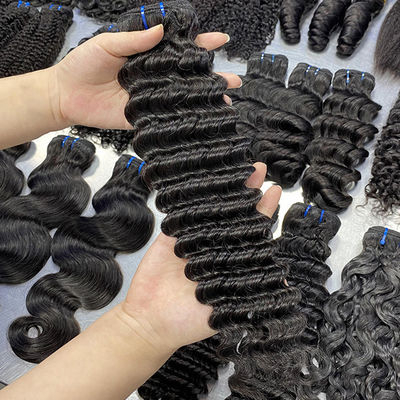 Cabello humano crudo de ondas profundas Vírgenes de pelo brasileño